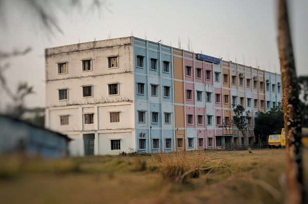 Calcutta Institute of Pharmaceutical Technology and Allied Health Sciences, Uluberia